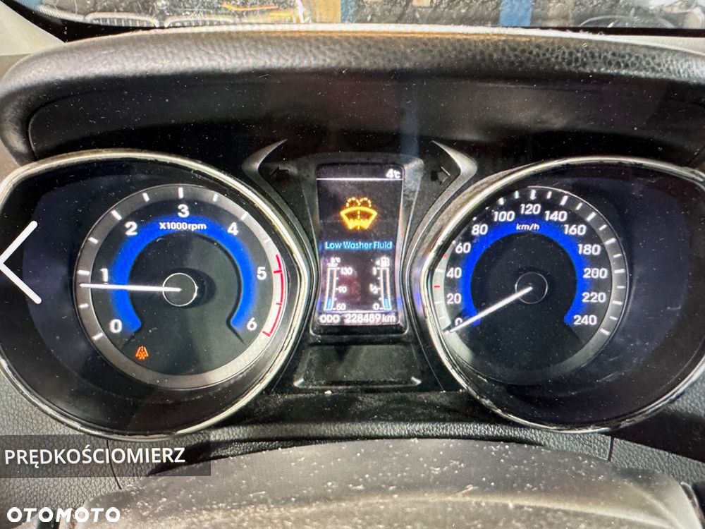 Hyundai i30 1.6 CRDi Premium - 4