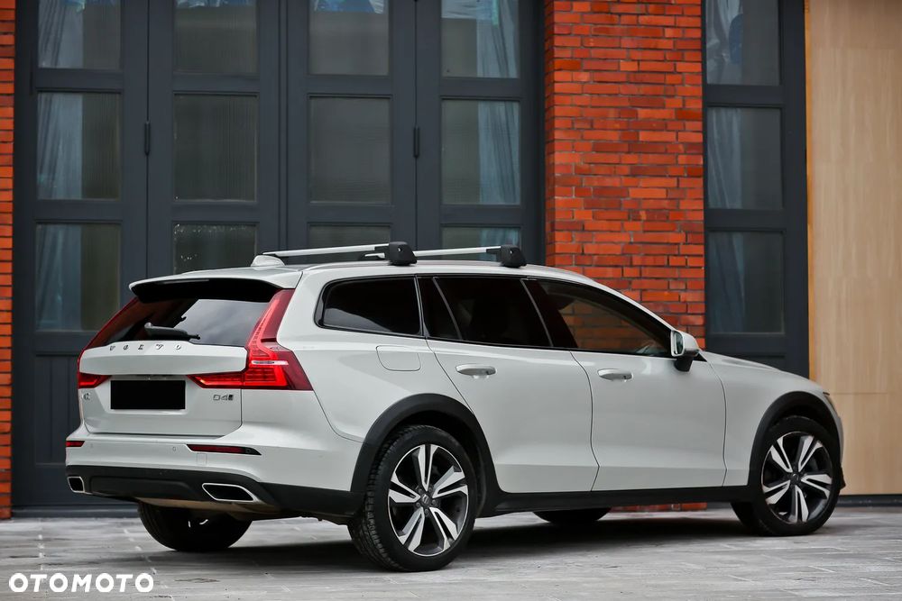 Volvo V60 Cross Country D4 AWD Geartronic Pro - 16