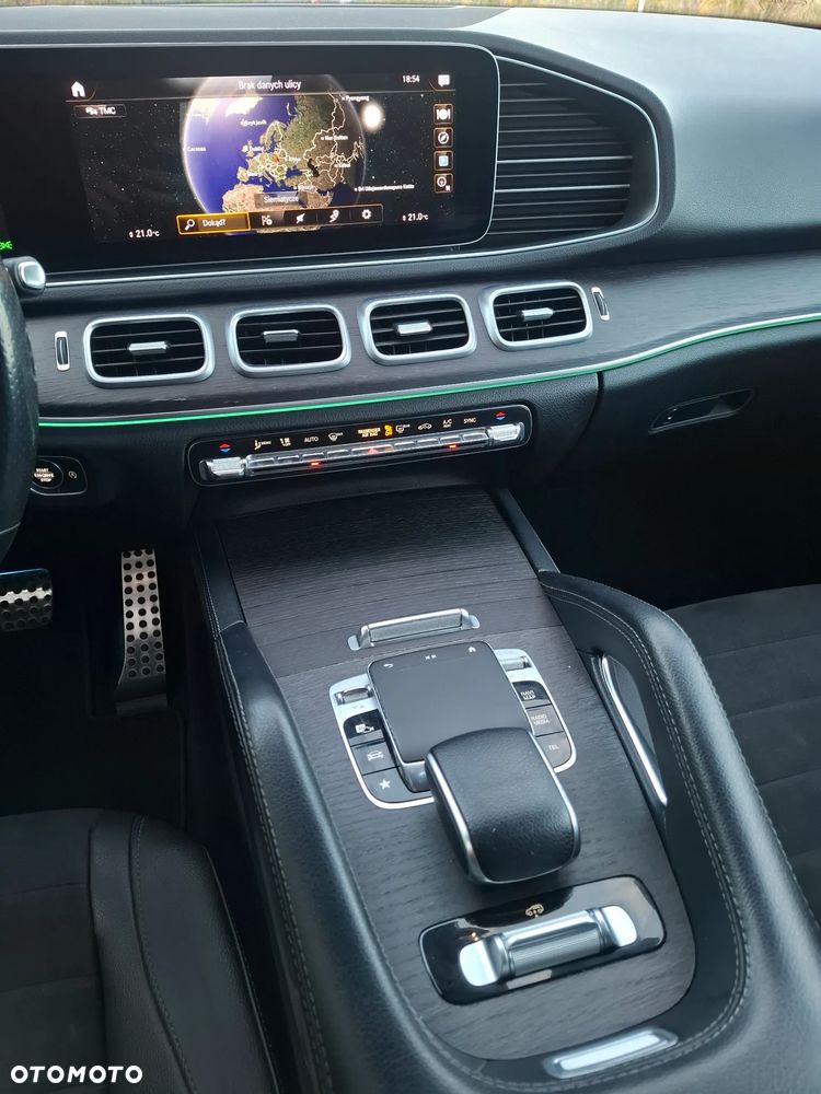 Mercedes-Benz GLE - 12