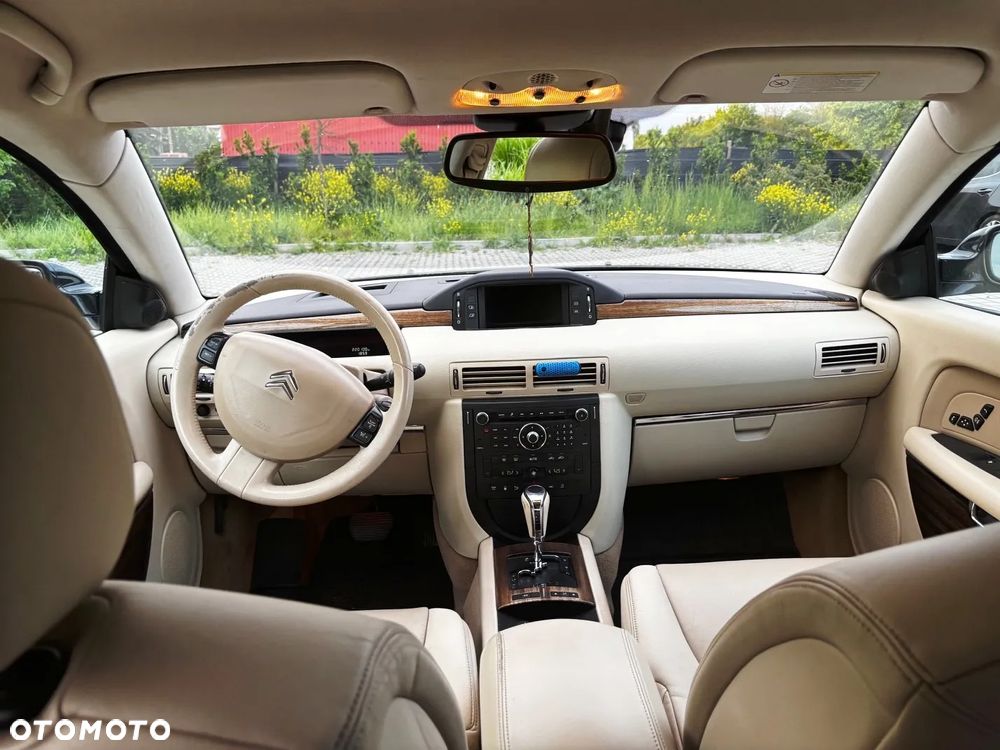 Citroën C6 2.7 HDi 24V Exclusive - 11