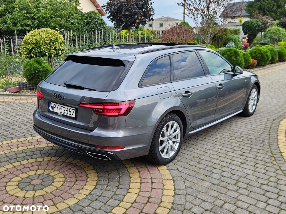 Audi A4 Avant 40 TDI S Line S tronic - 12