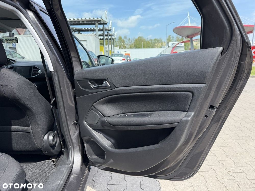 Peugeot 308 - 14