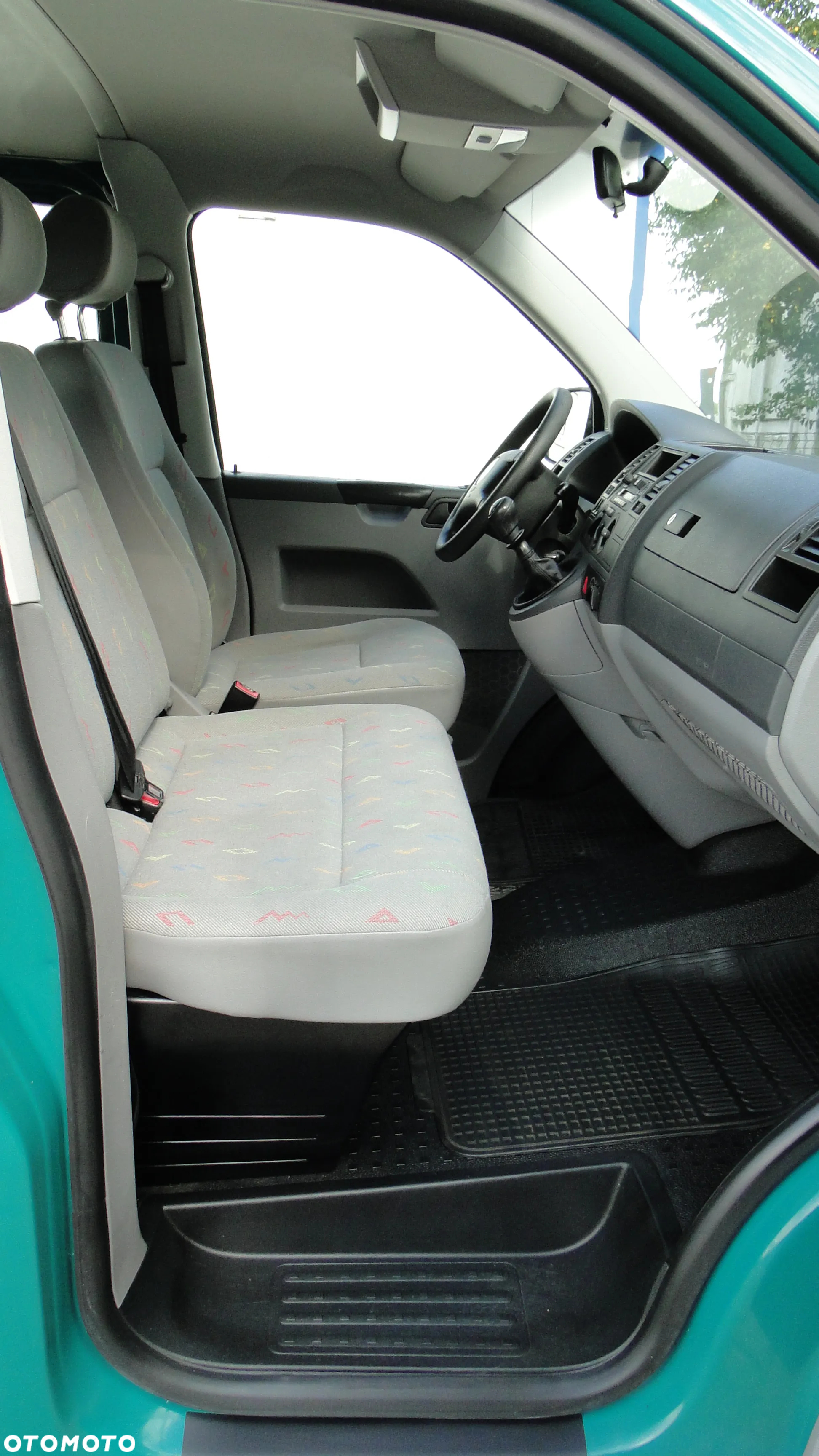 Volkswagen Transporter Shuttle TDI L1 - 9