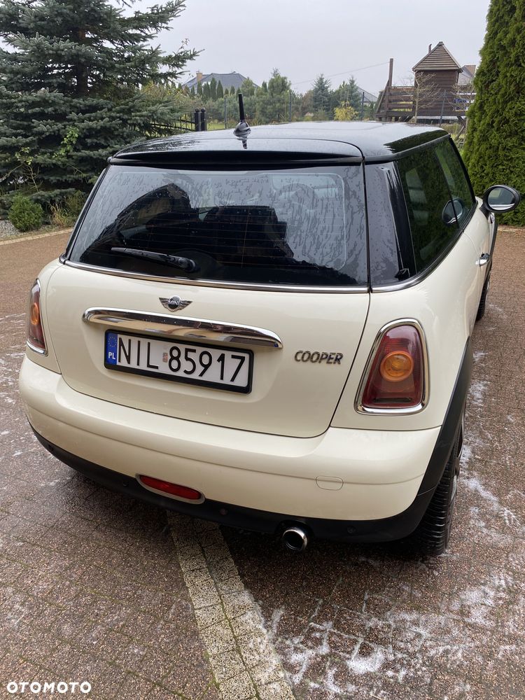 MINI Cooper Standard - 12