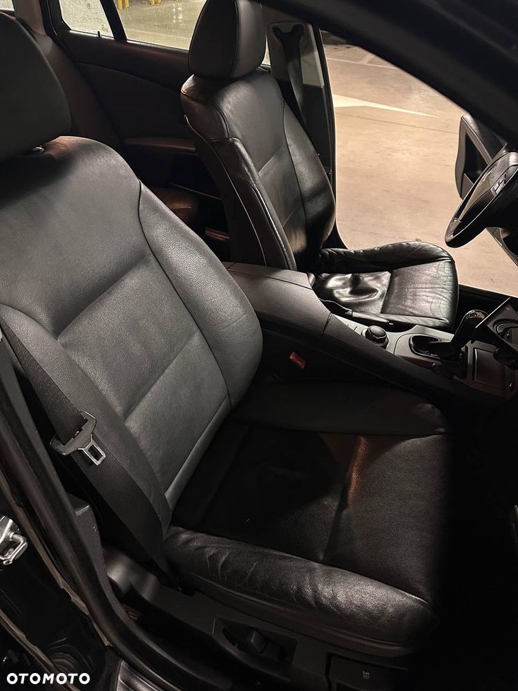 BMW Seria 5 - 30