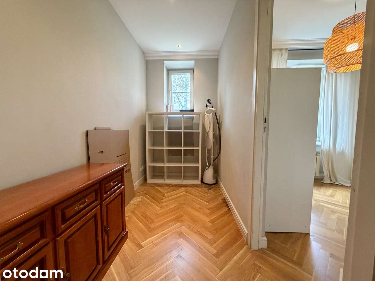 Al. 3 Maja 2 | 77 m² | 3 pokoje | 2. piętro | Powiśle