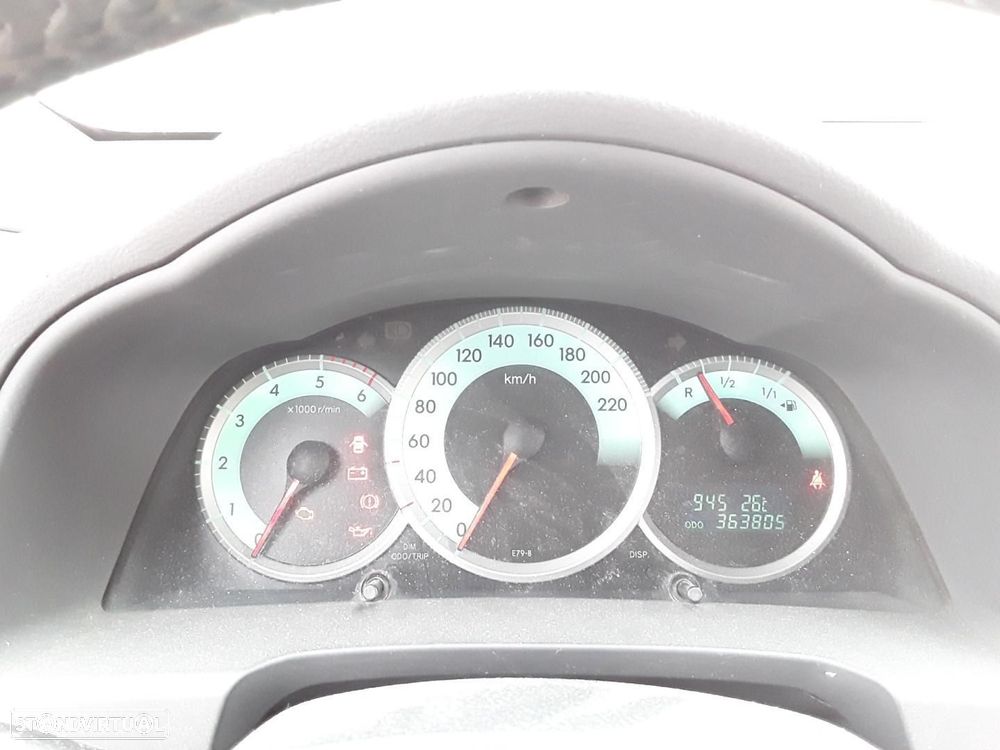 QUADRANTE TOYOTA COROLLA VERSO R1 - 1