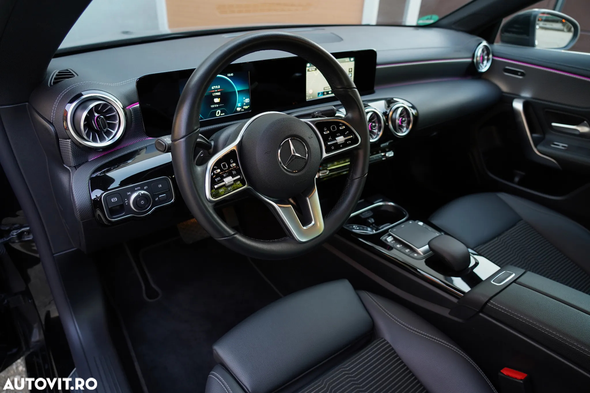 Mercedes-Benz CLA 250 e 8G-DCT - 15