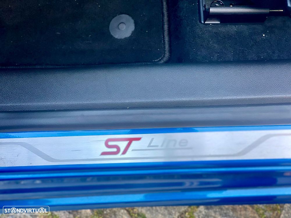 Ford Focus SW 1.5 TDCi ST-Line - 13