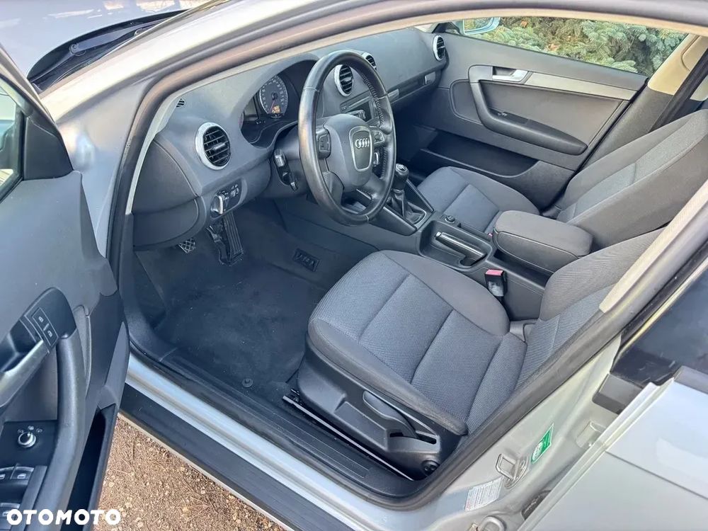 Audi A3 Sportback - 13