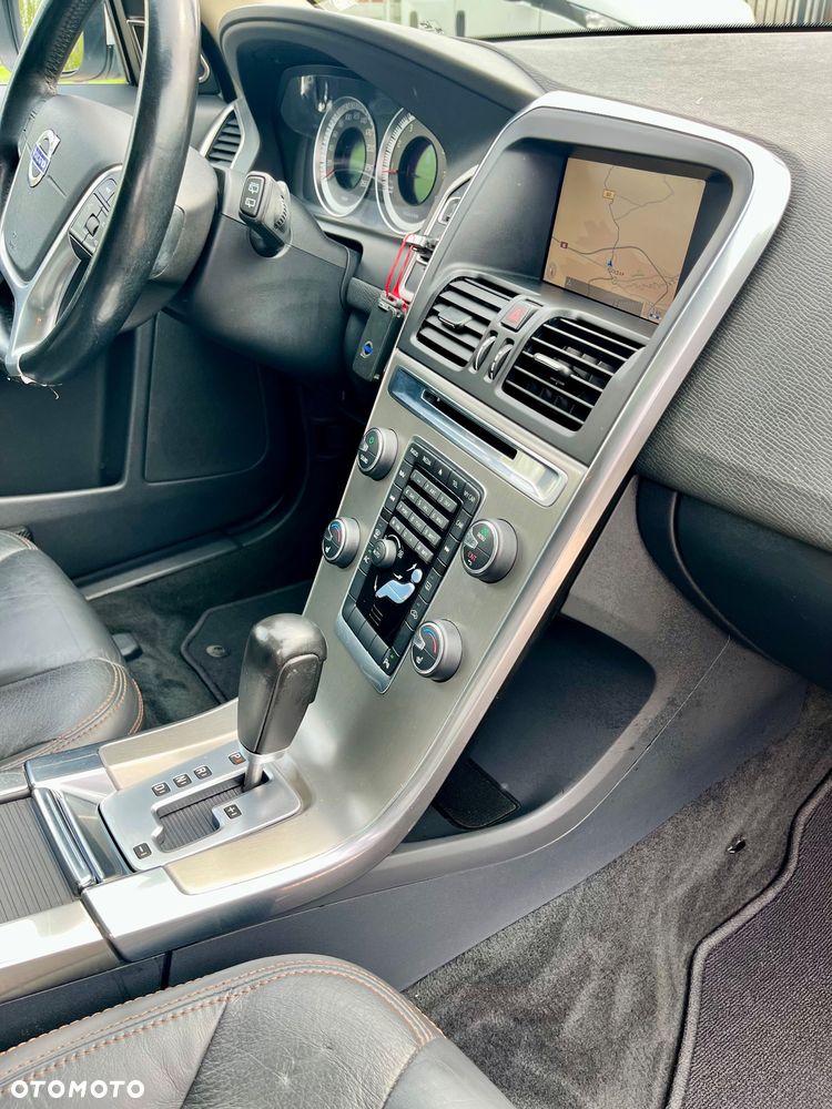 Volvo XC 60 - 23