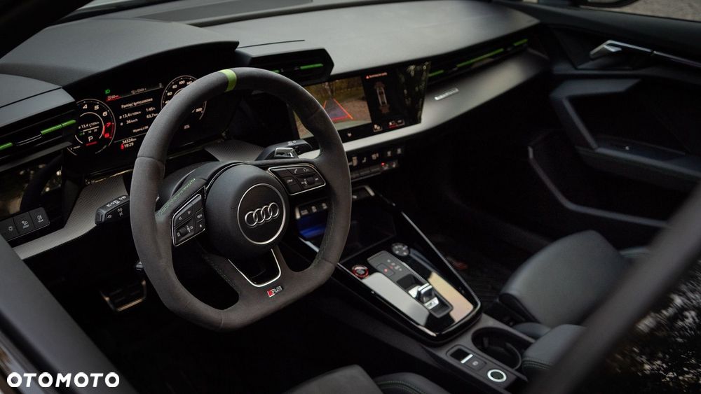 Audi RS3 Sportback - 12