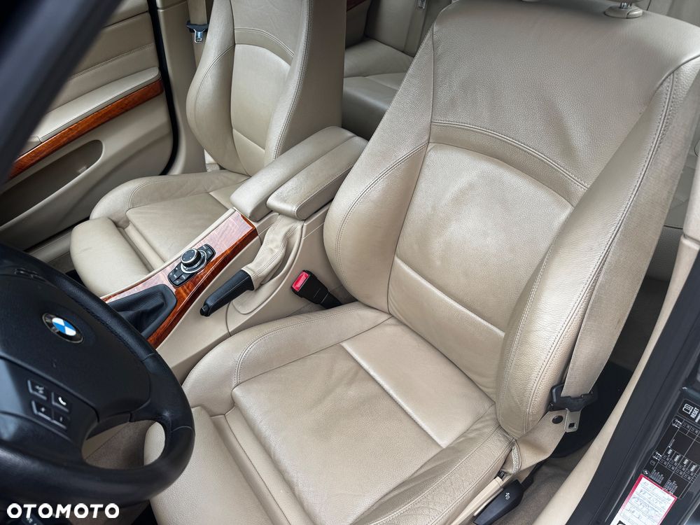 BMW Seria 3 320d DPF - 29
