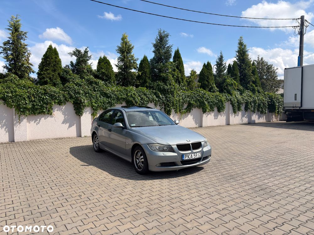 BMW Seria 3 320d - 1