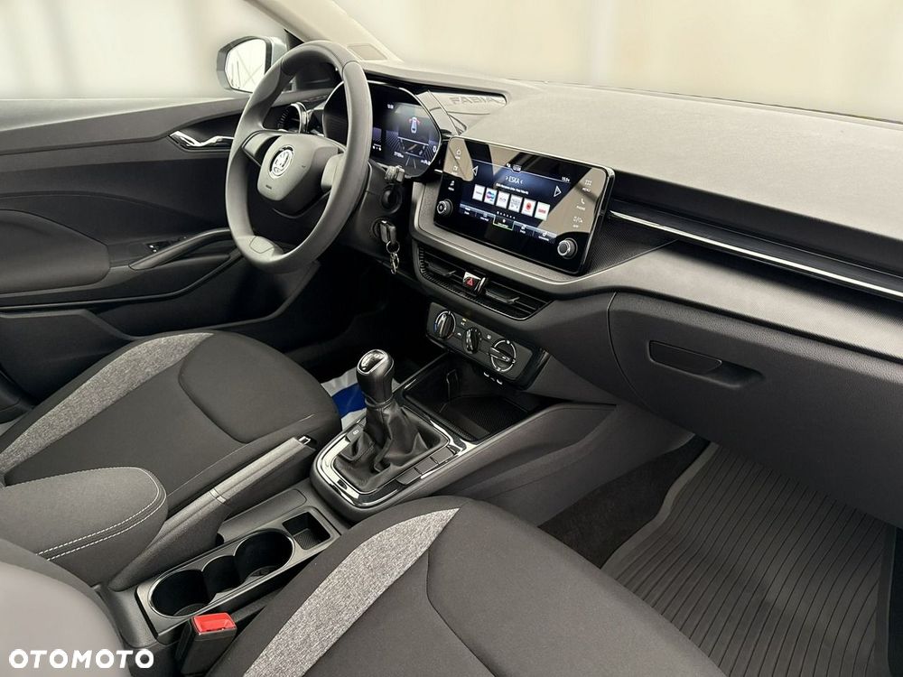 Skoda Fabia - 24