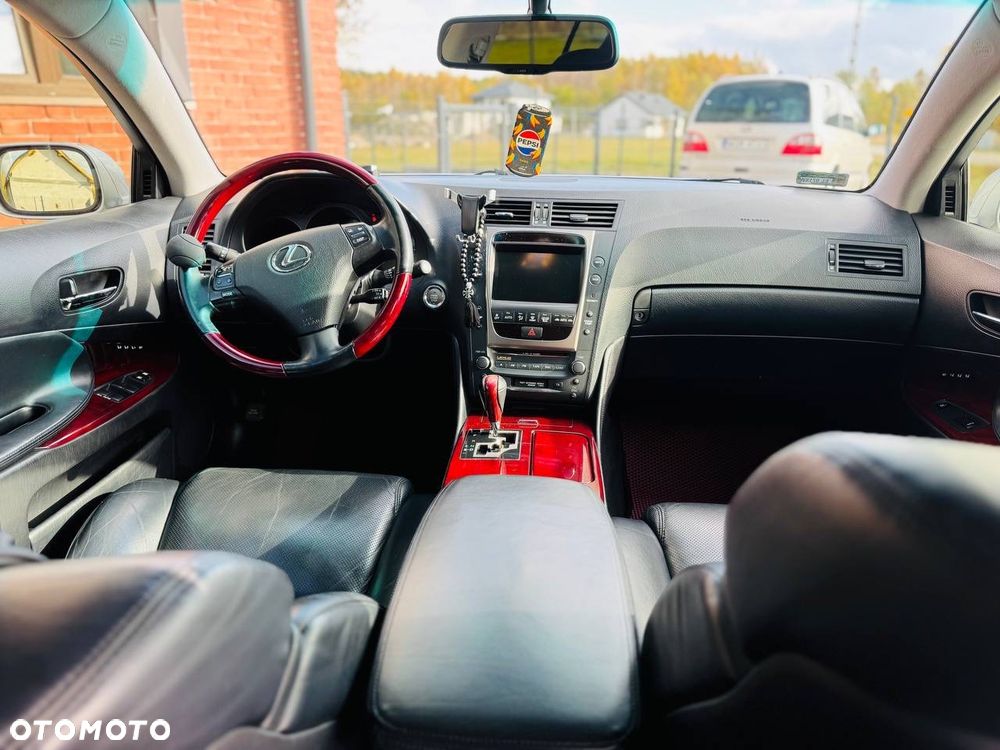Lexus GS 300 Prestige - 35