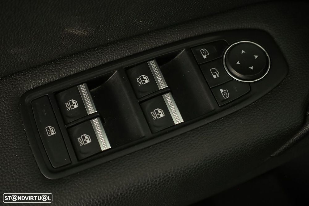 Renault Captur 1.0 TCe Techno Bi-Fuel - 22