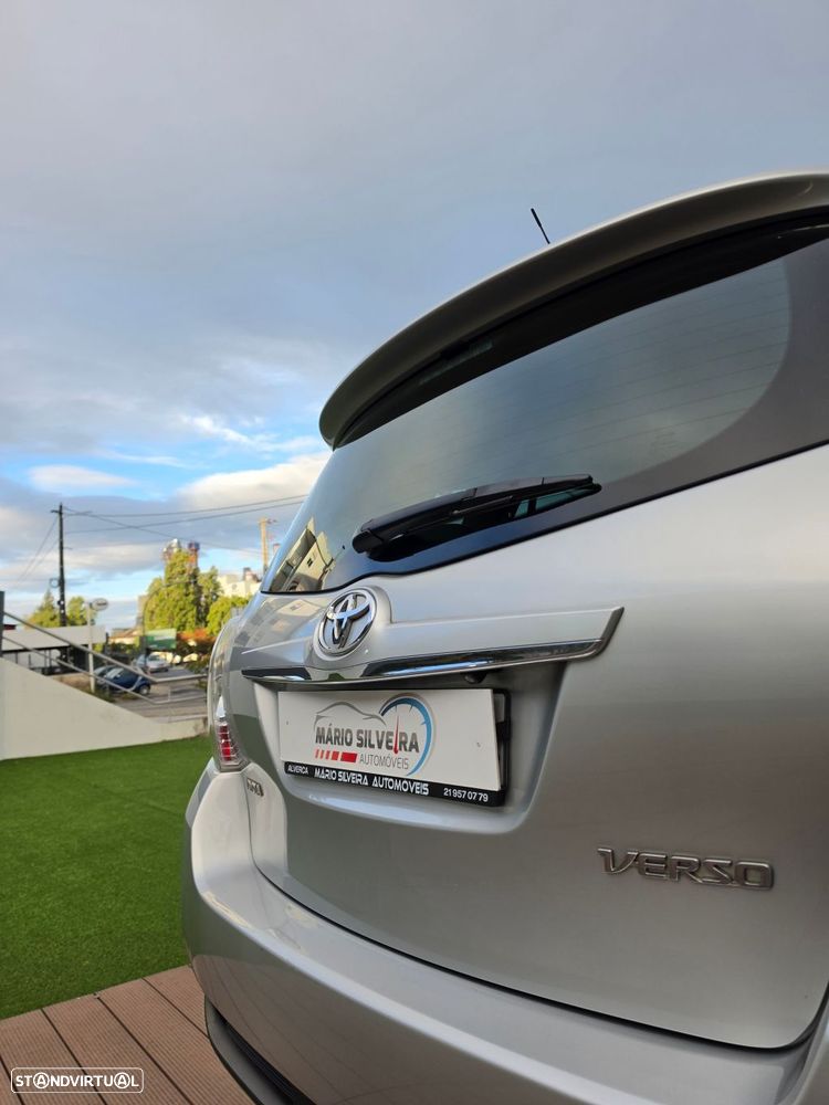 Toyota Verso 1.6 D-4D Comfort - 17