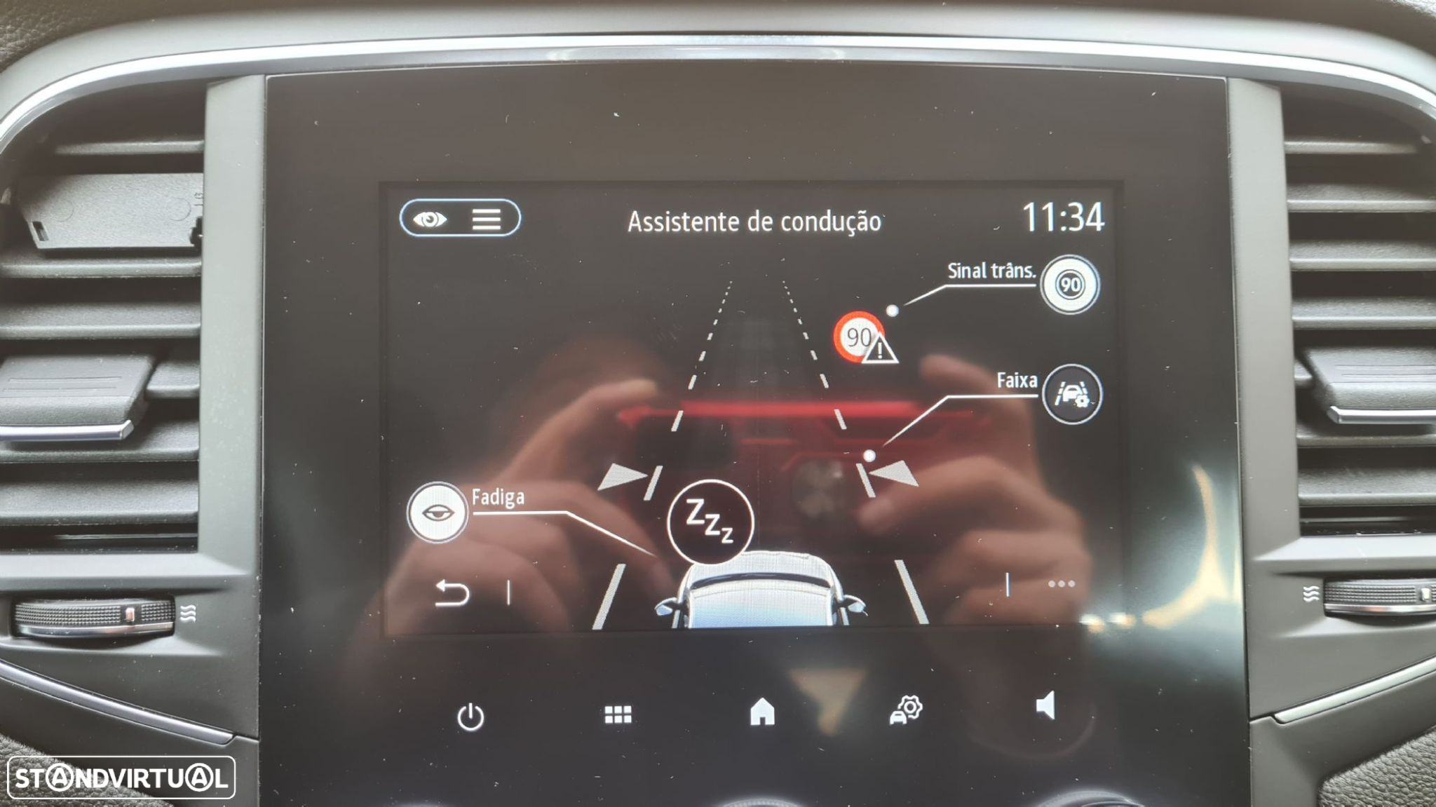 Renault Mégane 1.5 Blue dCi Intens EDC - 25