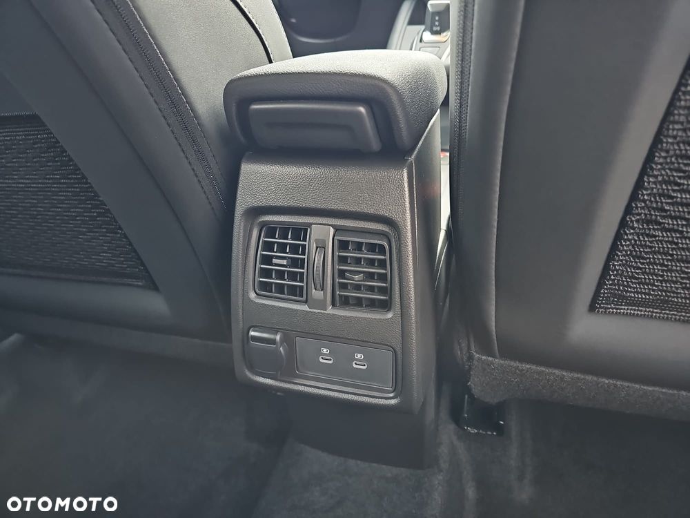 Renault Symbioz - 19