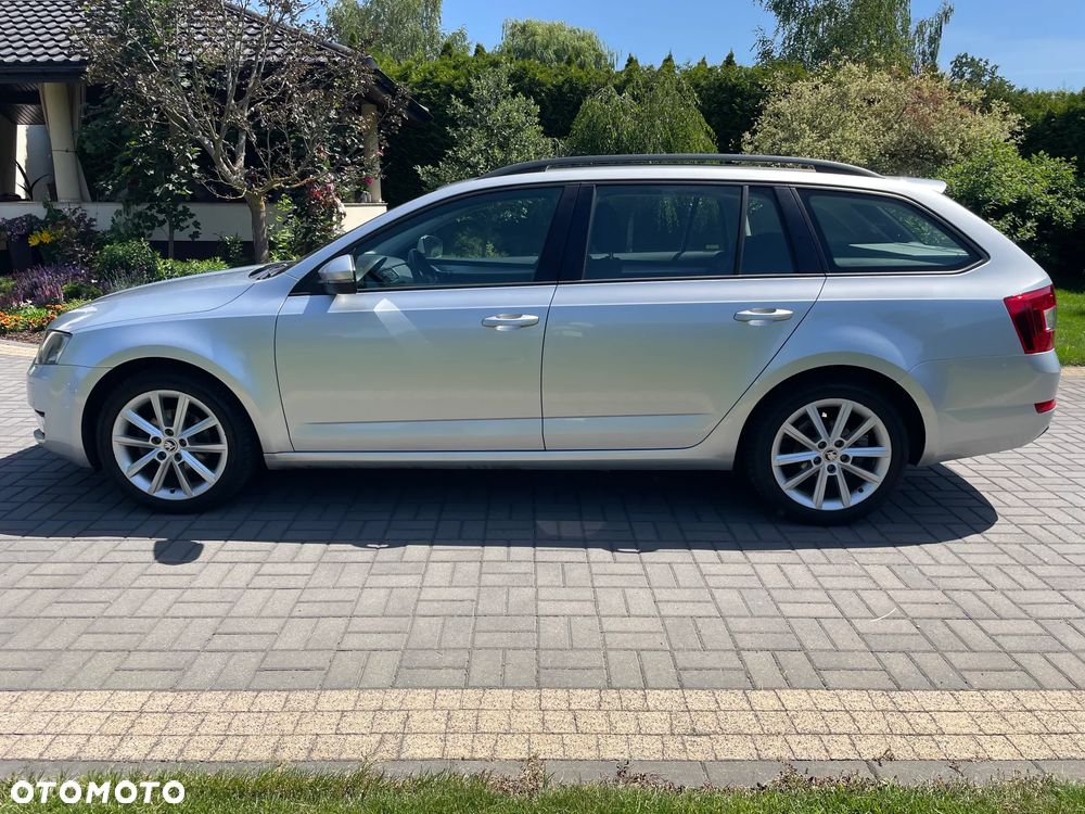 Skoda Octavia 1.6 TDI Elegance - 6