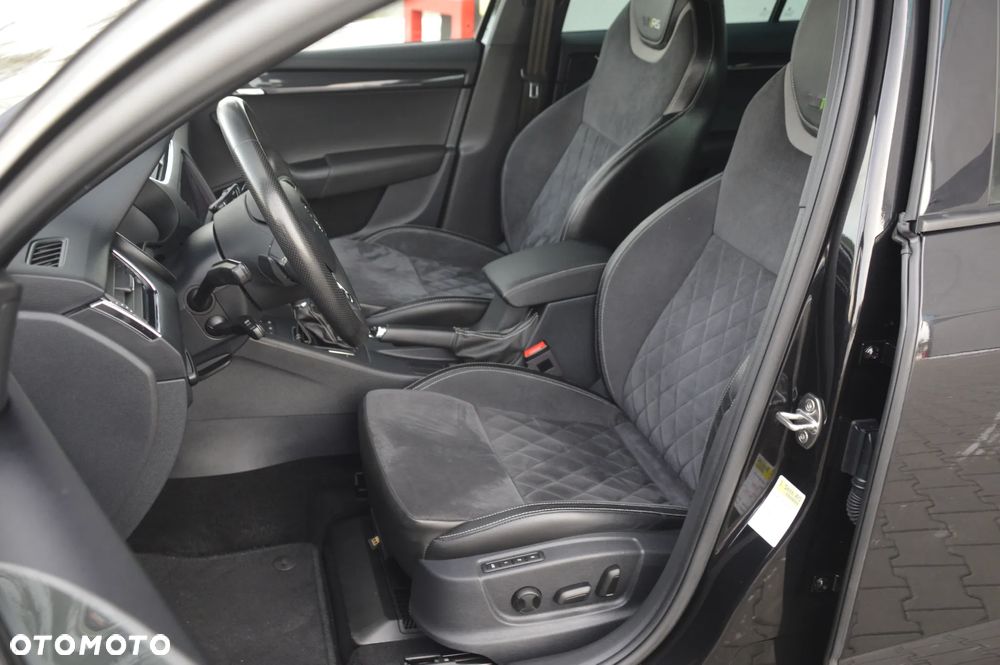 Skoda Octavia 2.0 TDI (Green tec) 4x4 DSG RS - 21