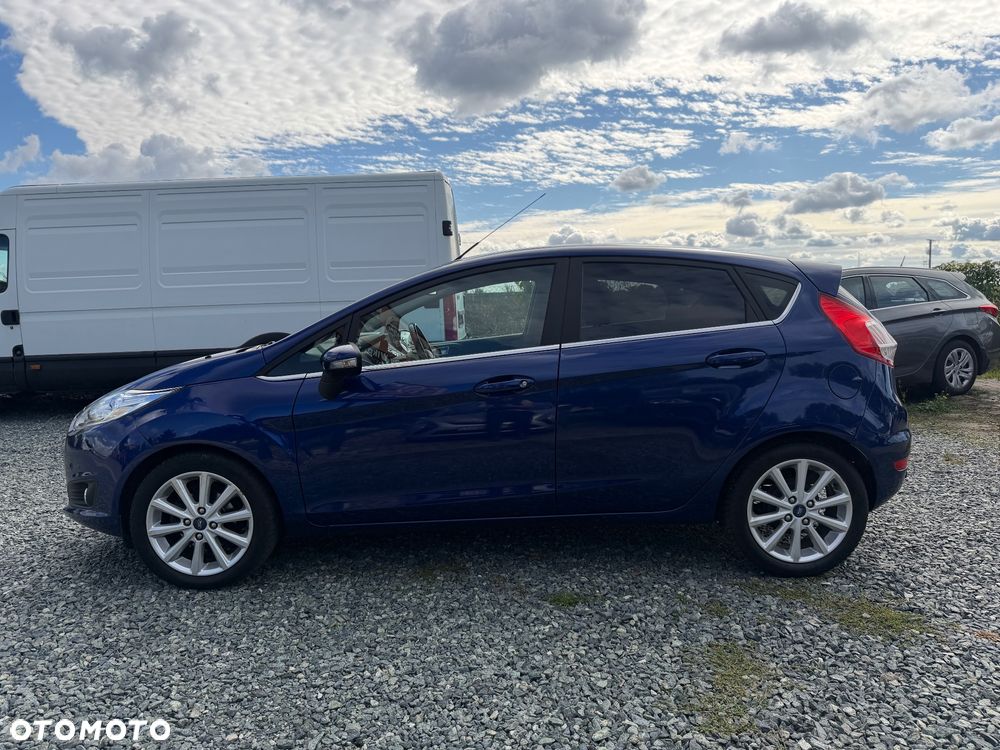 Ford Fiesta - 20