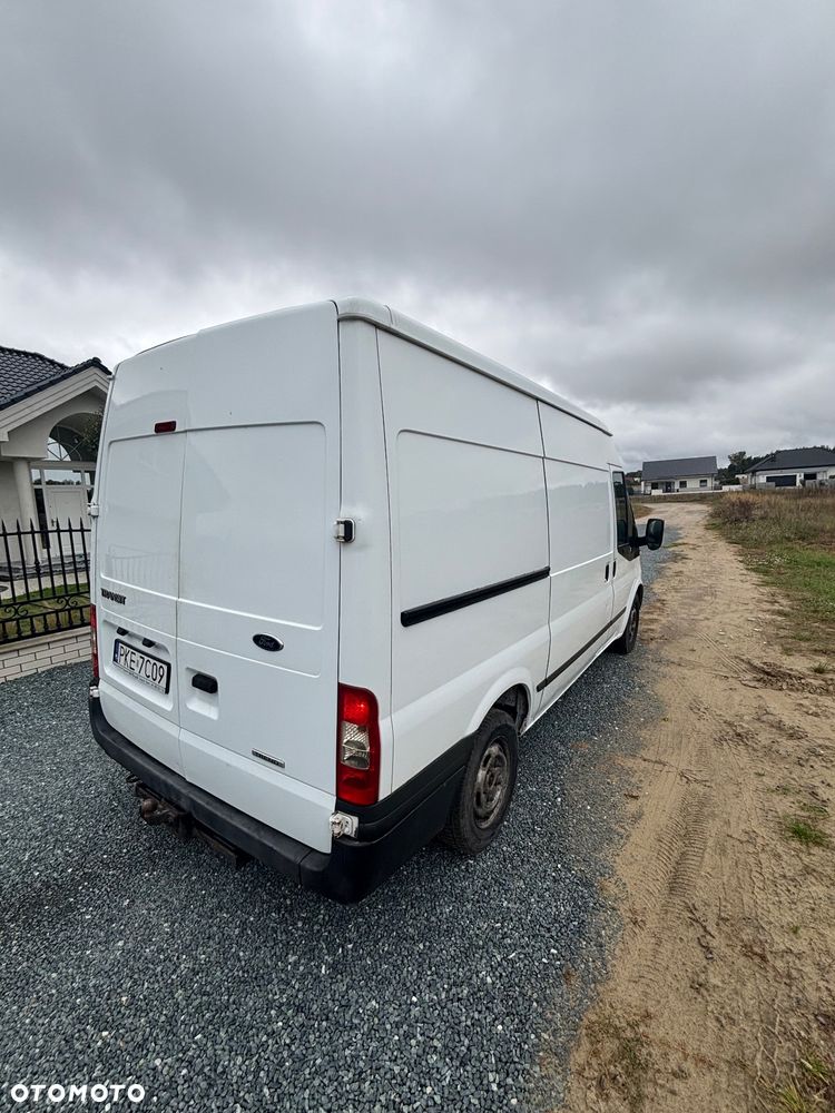 Ford Transit - 4