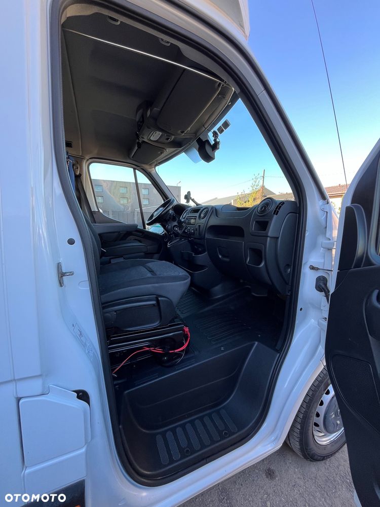 Opel Movano - 16