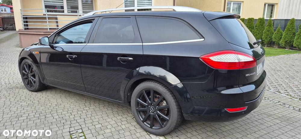 Ford Mondeo 2.2 TDCi Ghia - 9