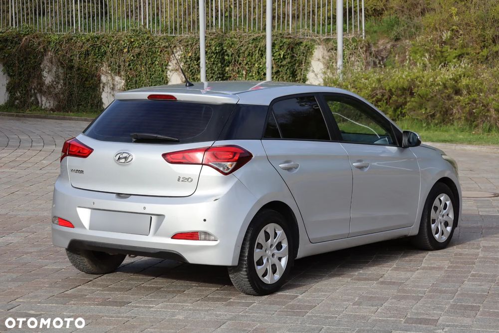 Hyundai i20 1.4 CRDI Comfort - 5