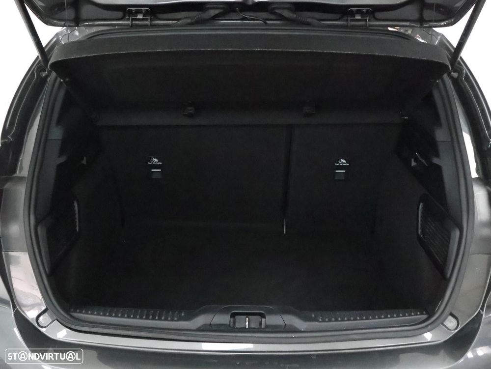 Ford Focus 1.0 EcoBoost MHEV ST-Line - 6