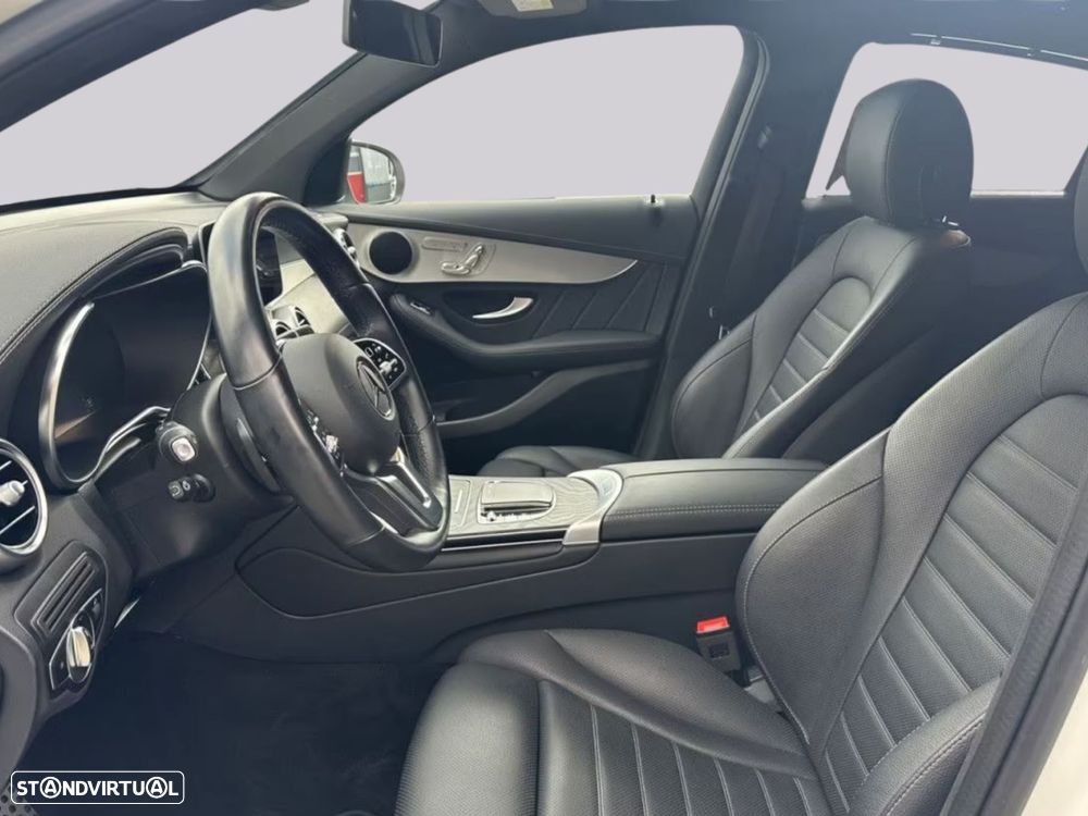 Mercedes-Benz GLC 300 - 5