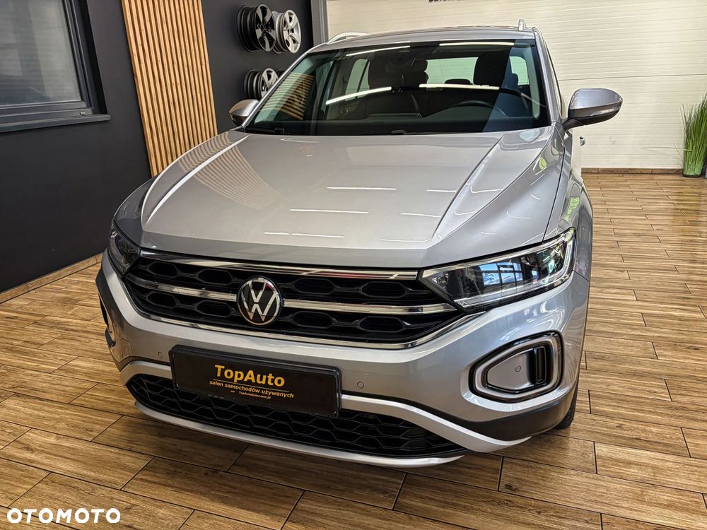 Volkswagen T-Roc - 13