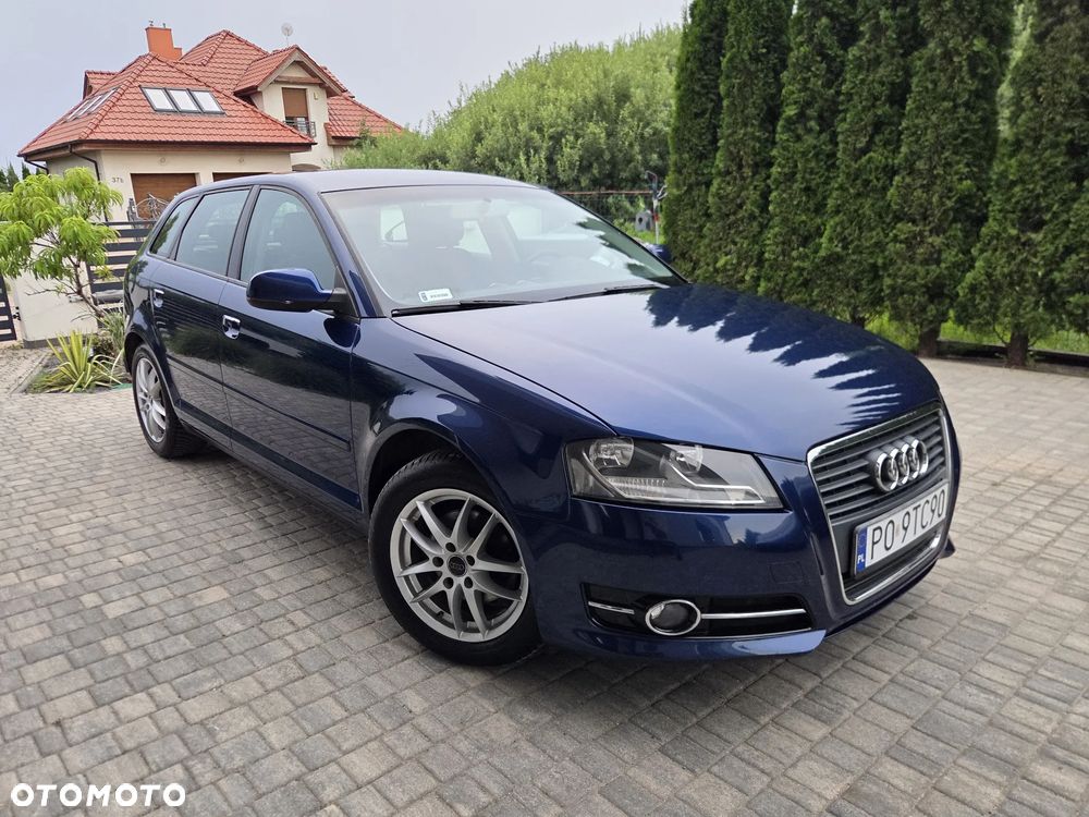 Audi A3 Sportback - 3