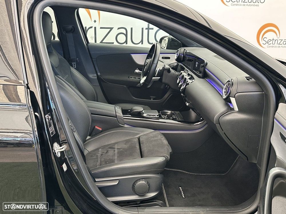 Mercedes-Benz A 250 e 8G-DCT AMG Line - 13