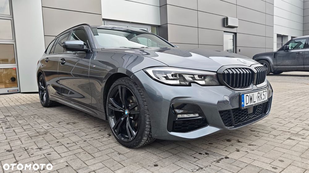 BMW Seria 3 320d xDrive Edition M Sport Shadow - 4