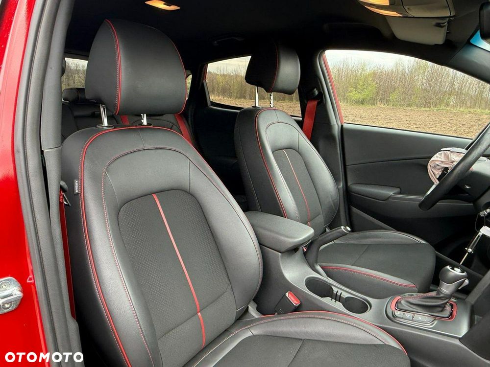 Hyundai Kona 1.6 T-GDI DCT Premium - 16