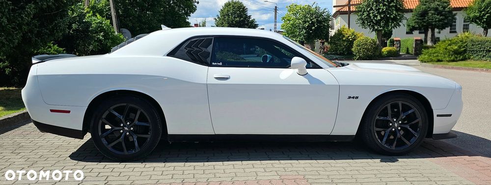 Dodge Challenger 5.7 R/T - 5