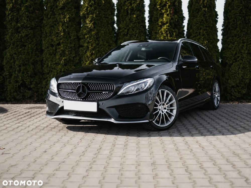 Mercedes-Benz Klasa C AMG 43 4-Matic - 1