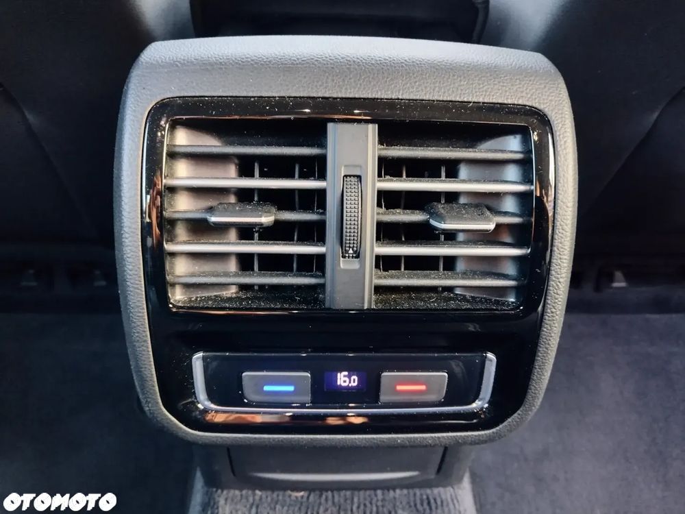 Volkswagen Passat 1.8 TSI BMT Highline DSG - 16