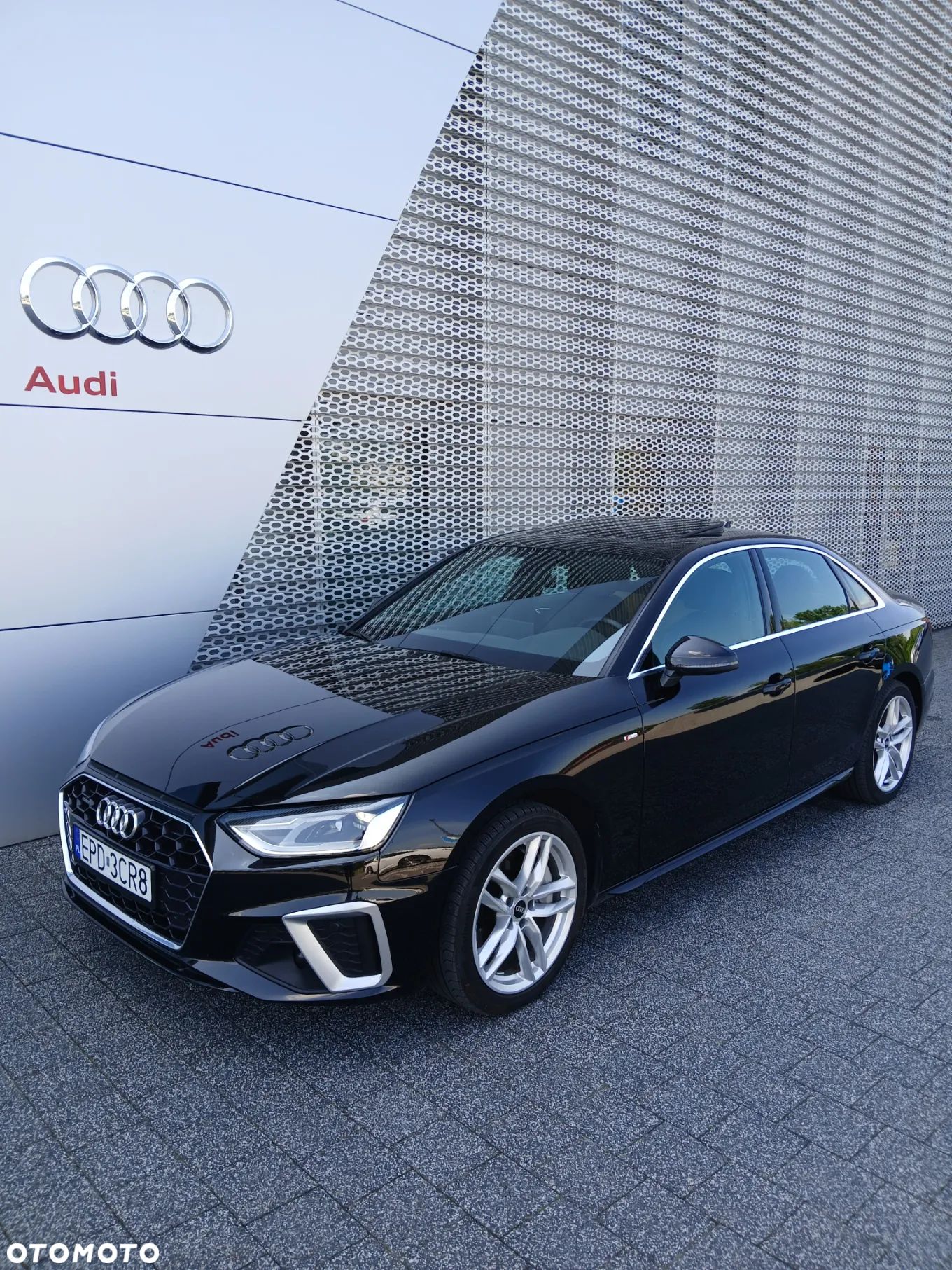 Audi A4 45 TFSI quattro S tronic S line - 1