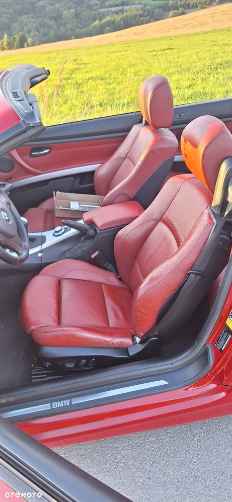 BMW Seria 3 335i Cabrio - 17