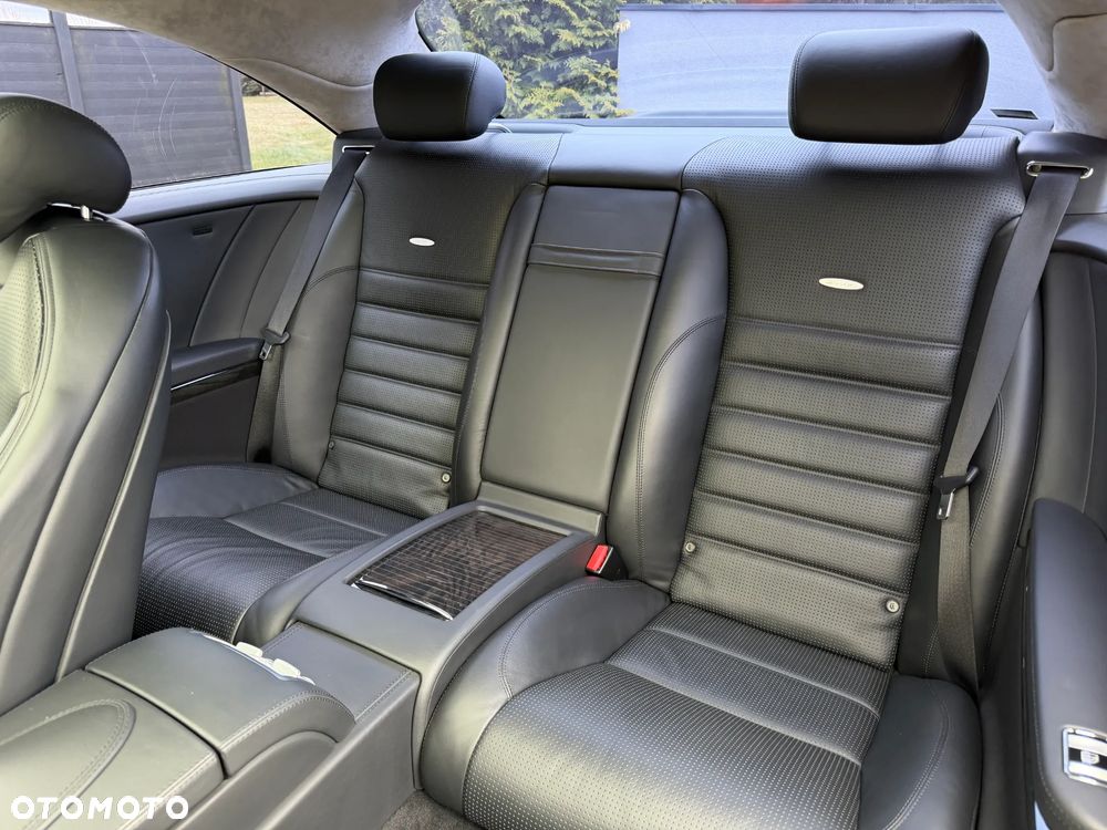 Mercedes-Benz CL 63 AMG 7G-TRONIC - 32