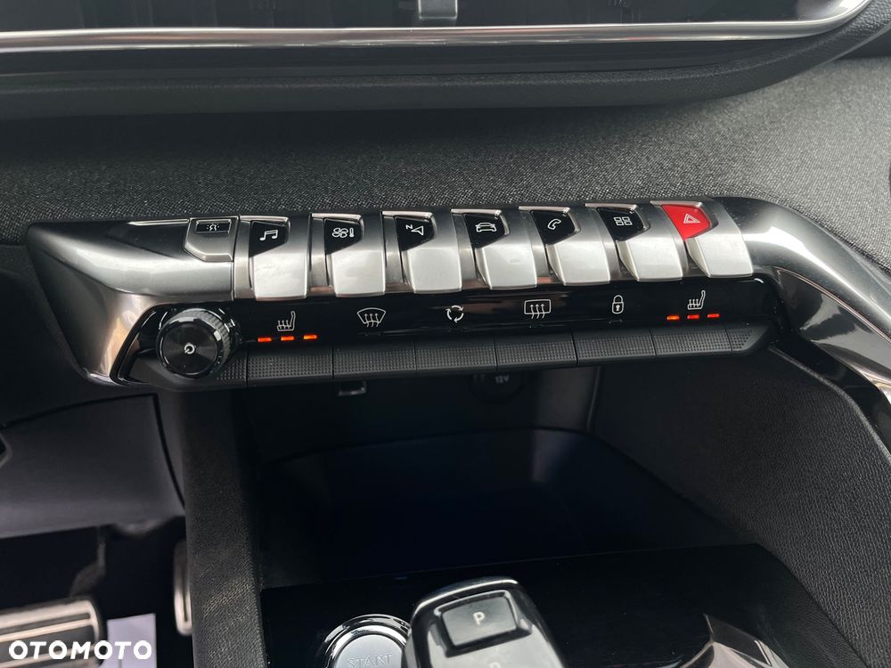 Peugeot 3008 - 13
