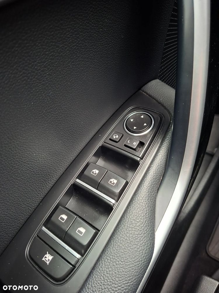 Kia Ceed 1.5 T-GDI L - 19