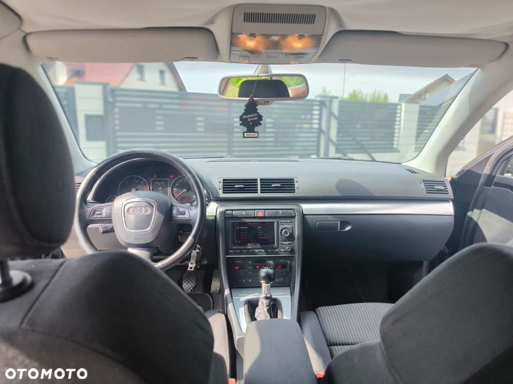 Audi A4 Avant 2.0 TDI DPF - 19