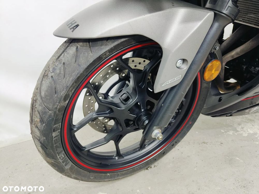 Yamaha R3 - 20