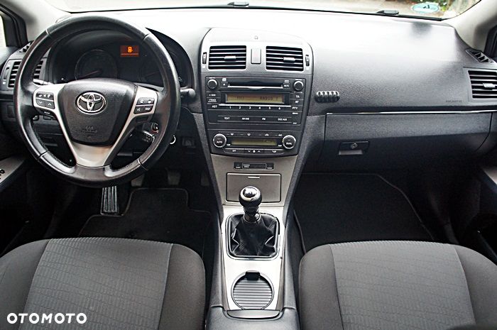 Toyota Avensis 1.8 Life - 5