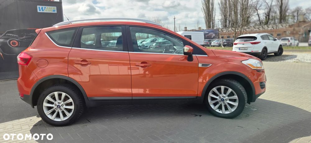 Ford Kuga 2.0 TDCi 2x4 Champions Edition - 18